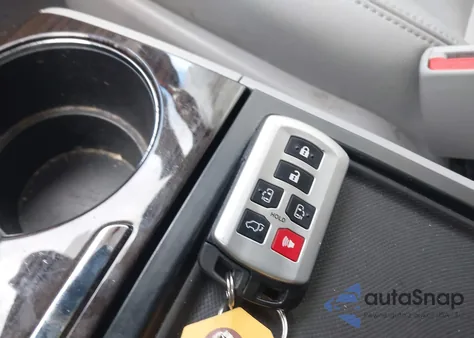 2020 Toyota Sienna Xle из США, поврежденный, VIN 5TDYZ3DC3LS062363